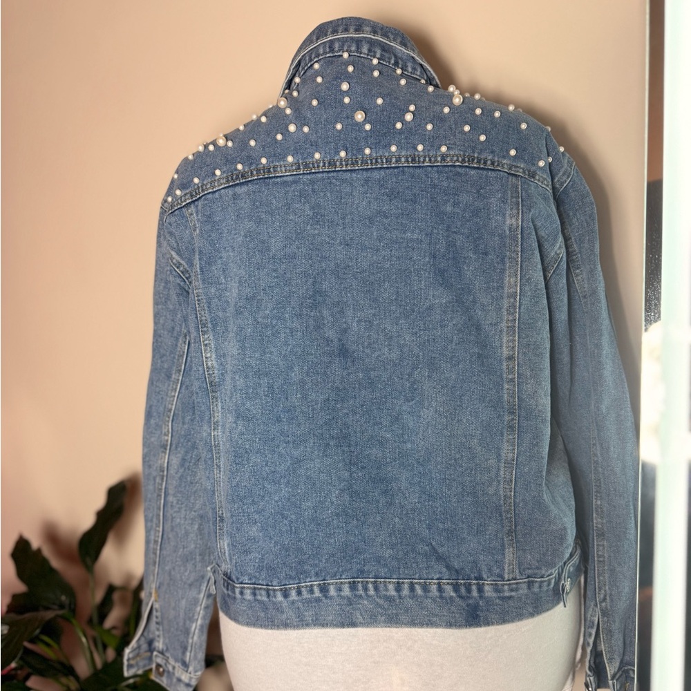 Women's Blue Denim Jacket with Pearl Accents - Picture 4 of 4
